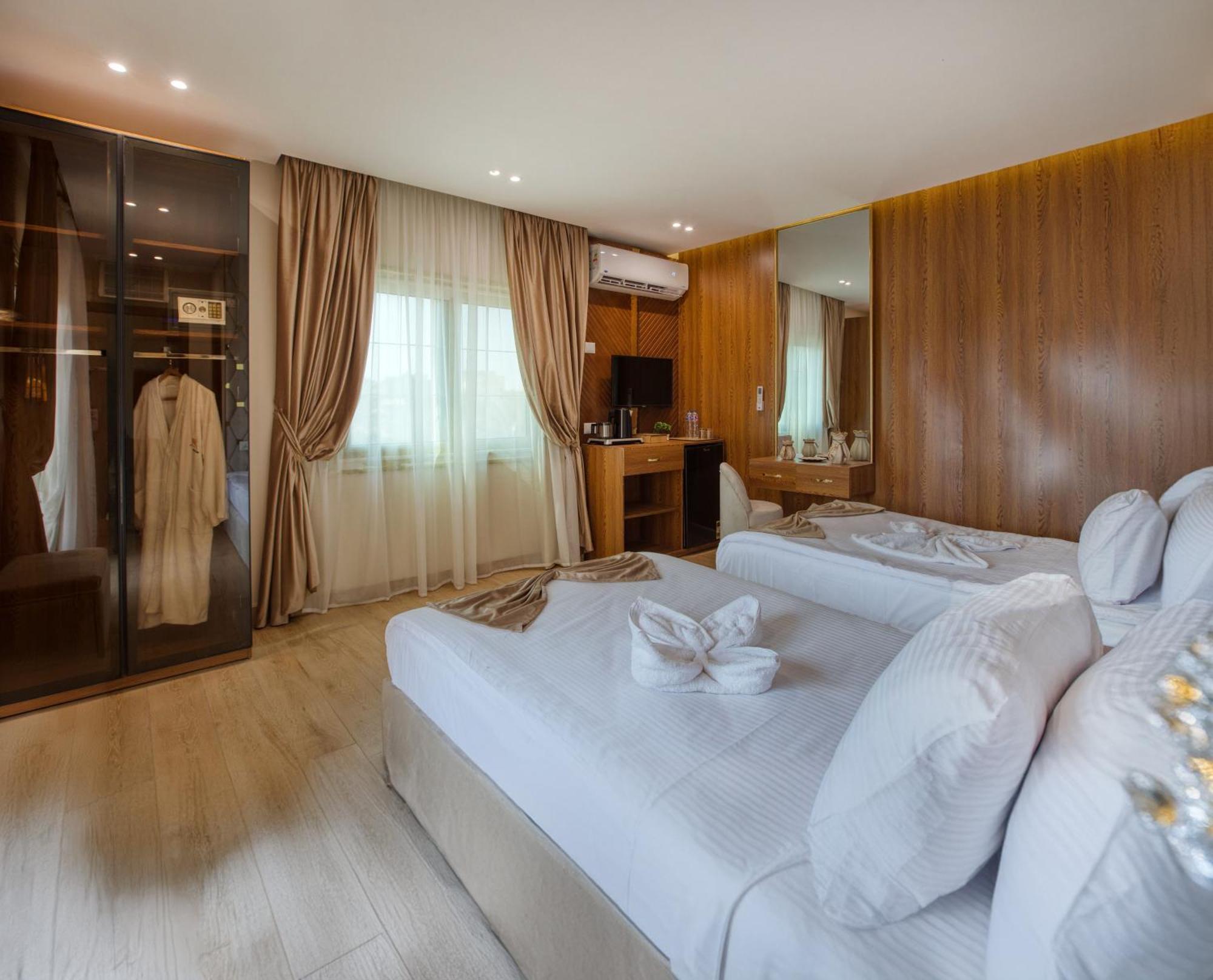 Golden Palm Sunrise Inn Kafrat al Jabal Екстер'єр фото