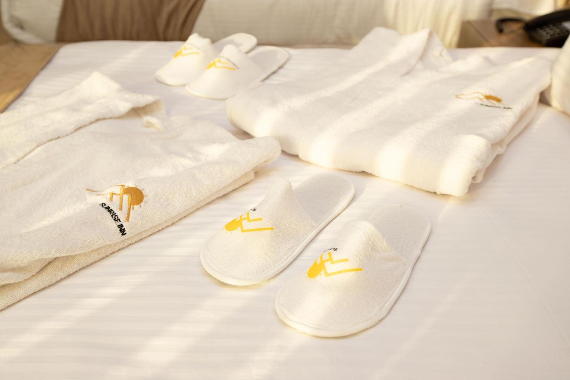 Golden Palm Sunrise Inn Kafrat al Jabal Екстер'єр фото